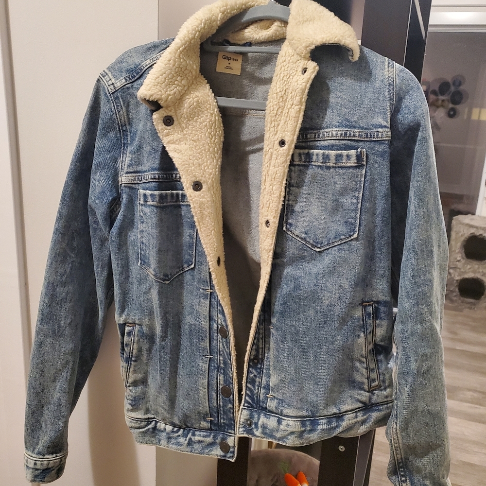 Vintage Inspired Gap Denim Jacket Sherpa Hood